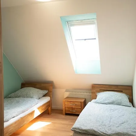 Haus Figaro Mit Hund 펜션 쉴리그